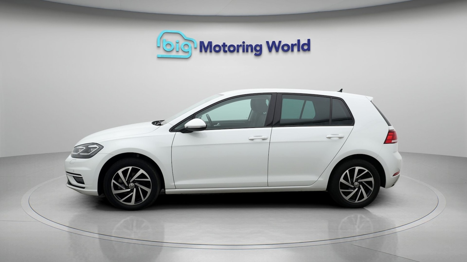 Used Volkswagen Golf 2020 for sale - 77530078: Photo 4