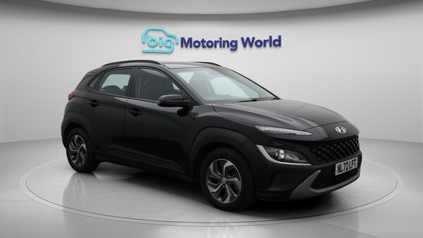 Used Hyundai KONA 2022 for sale - 76200320: Photo 2