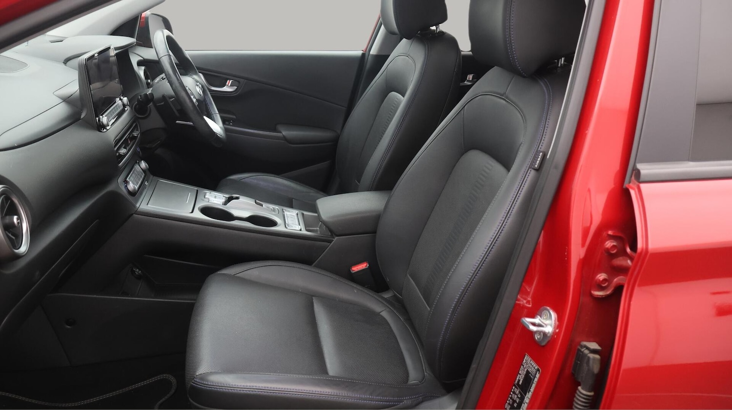 Used Hyundai KONA 2022 for sale - 76306431: Photo 15