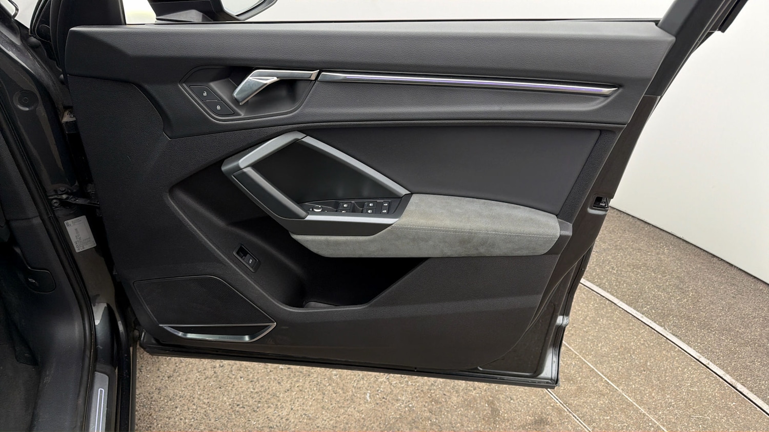 Used Audi Q3 2019 for sale - 77750172: Photo 14