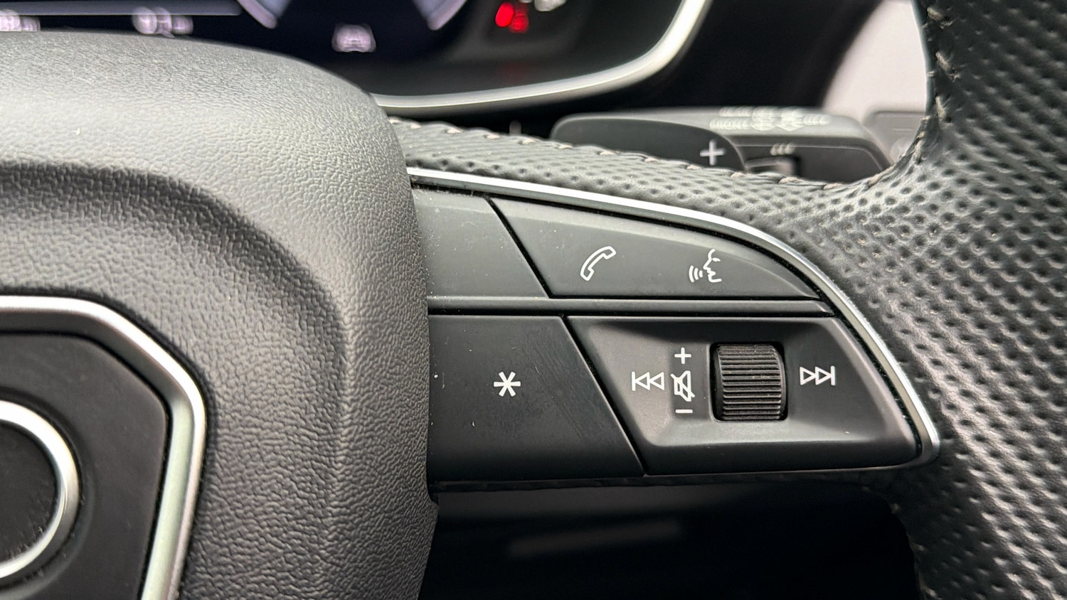 Used Audi Q3 2019 for sale - 77750172: Photo 24