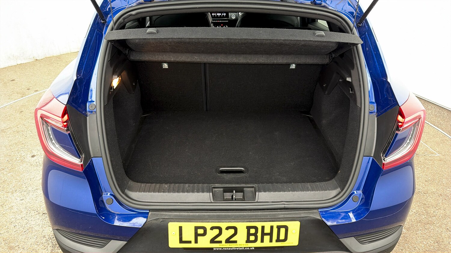 Used Renault Captur for sale - 78027600: Photo 16