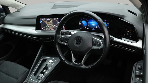 Used Volkswagen Golf 2020 for sale - 76260526: Photo 10