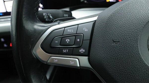 Used Volkswagen Golf 2020 for sale - 76260526: Photo 23