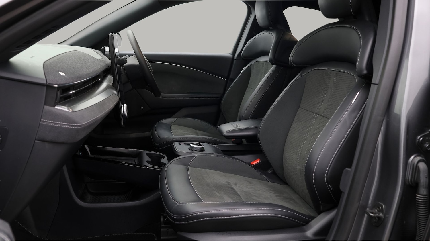 Used Ford Mustang Mach-E 2024 for sale - 77592291: Photo 14