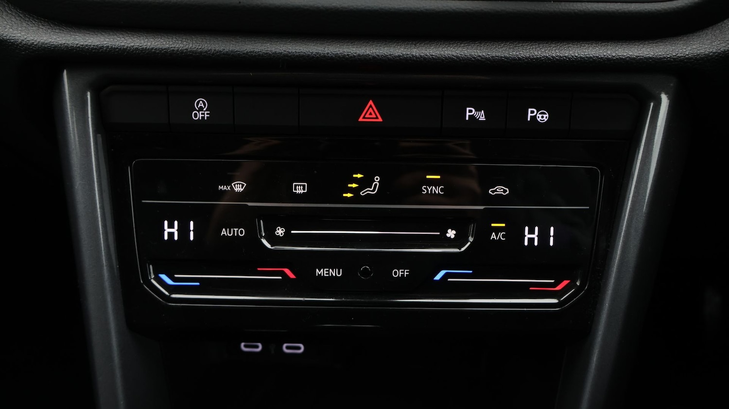 Used Volkswagen T-Roc 2022 for sale - 77300625: Photo 12