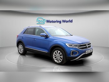 Used Volkswagen T-Roc 2022 for sale - 77300625: Photo