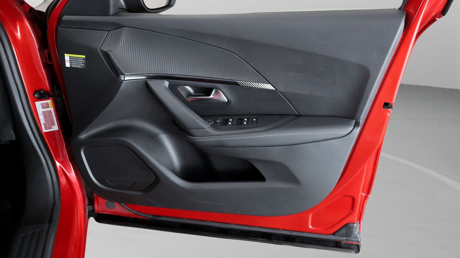 Used Peugeot 2008 2023 for sale - 77567309: Photo 14