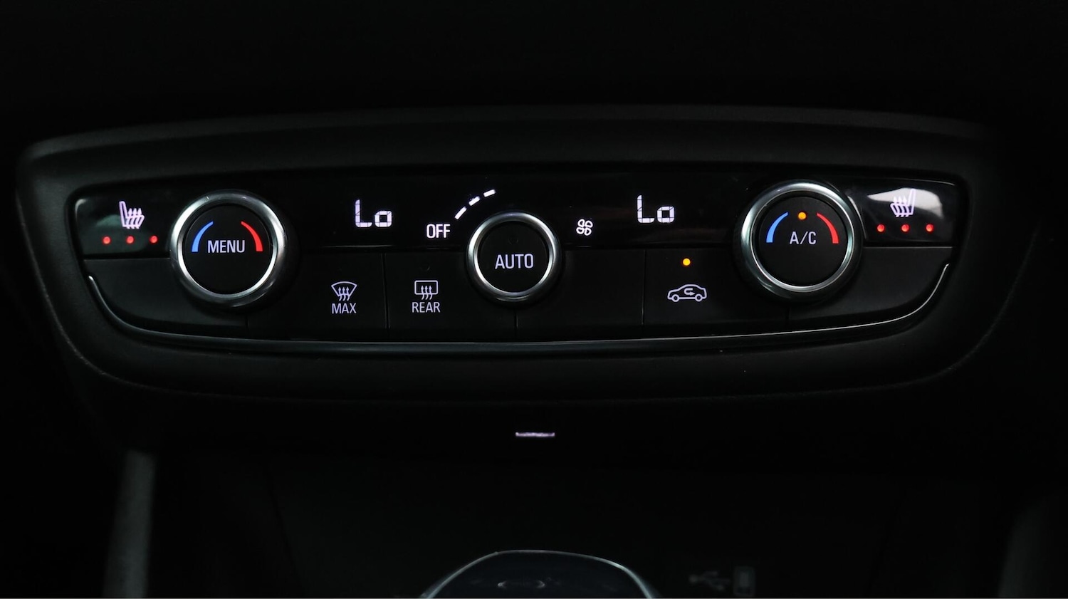 Used Vauxhall Crossland 2022 for sale - 75756677: Photo 13