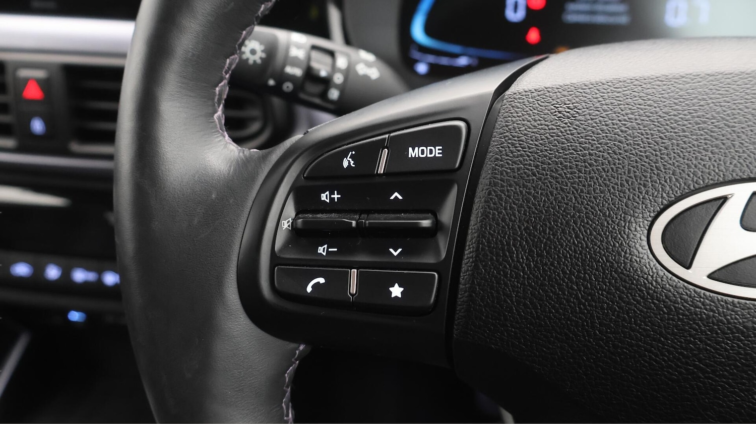 Used Hyundai i10 2024 for sale - 76561557: Photo 25