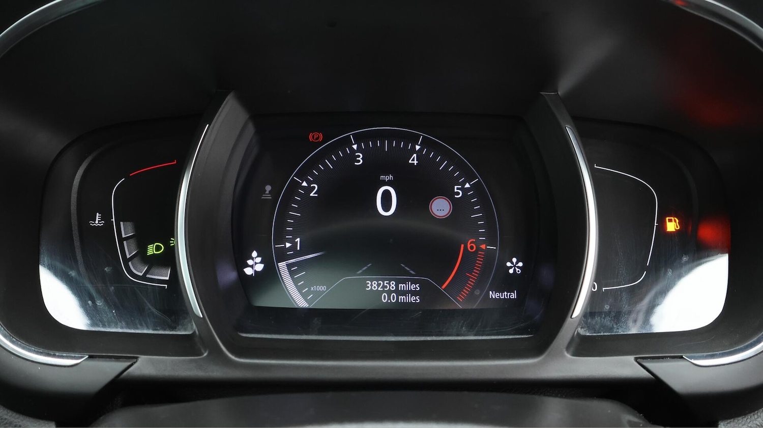 Used Renault Grand Scenic for sale - 76522385: Photo 11