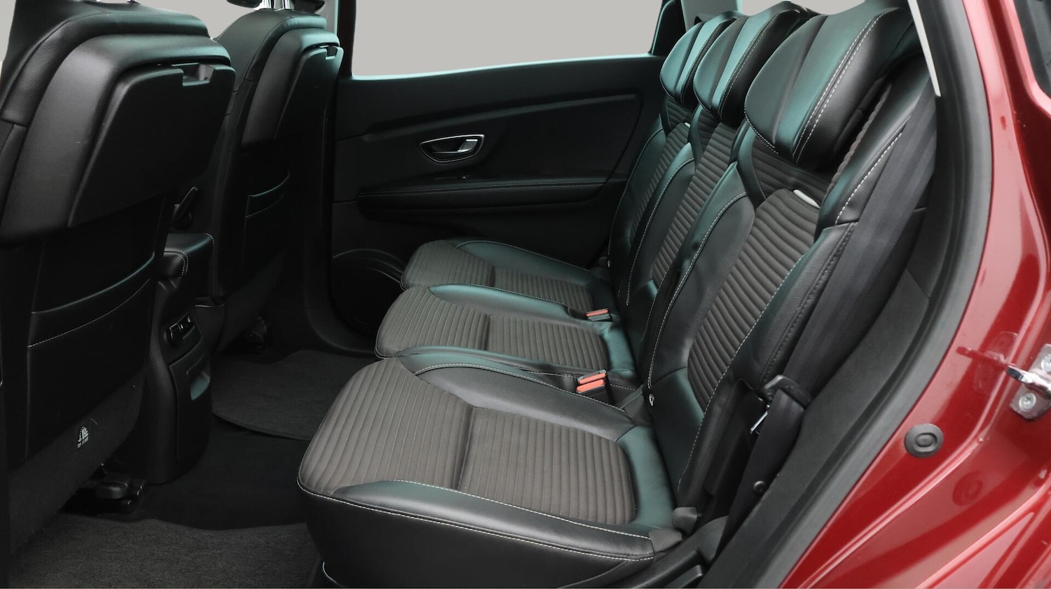 Used Renault Grand Scenic for sale - 76522385: Photo 17