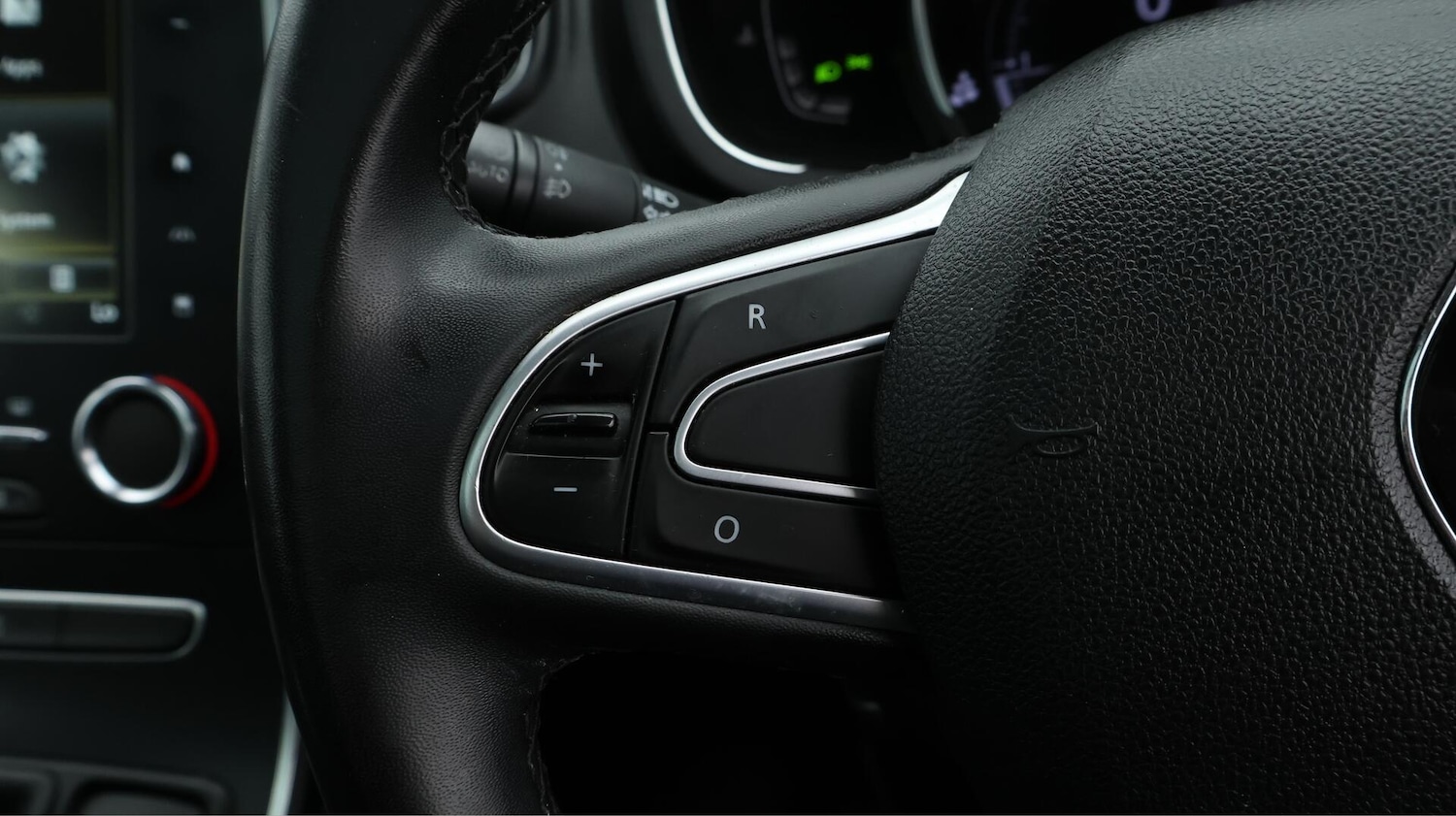 Used Renault Grand Scenic for sale - 76522385: Photo 26