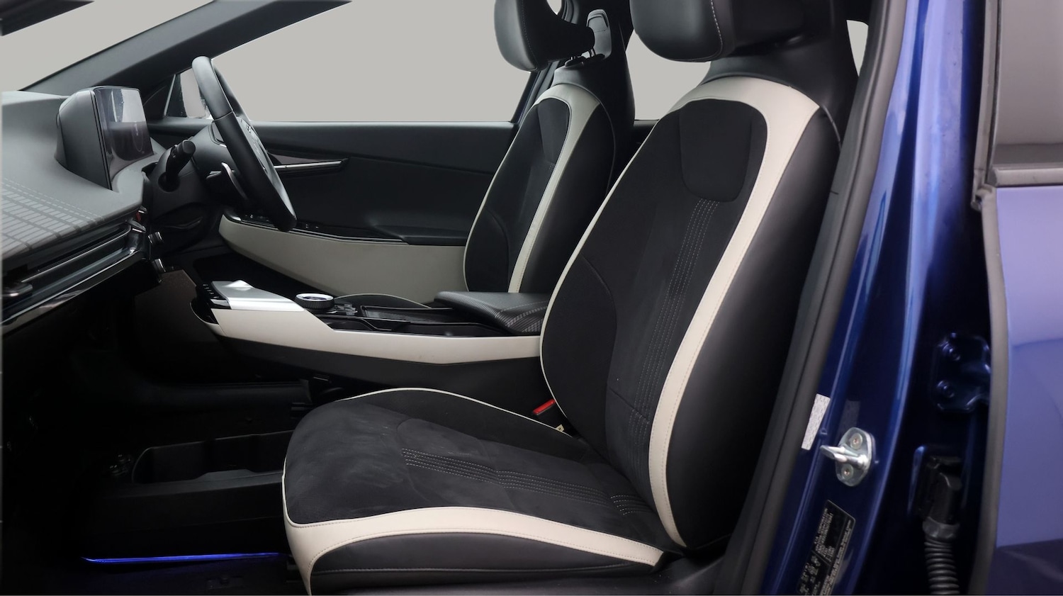 Used Kia EV6 2022 for sale - 77325945: Photo 14