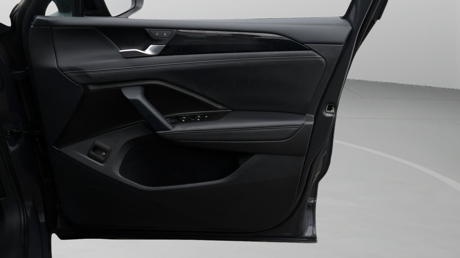 Used Volkswagen Tiguan 2024 for sale - 77198713: Photo 15