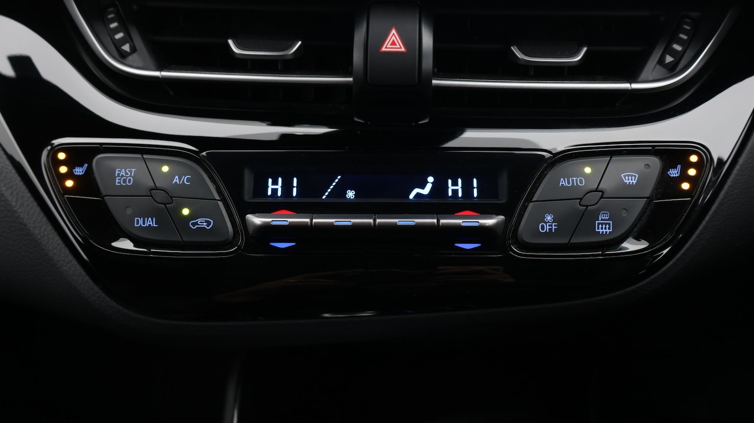 Used Toyota C-HR 2022 for sale - 77381153: Photo 12