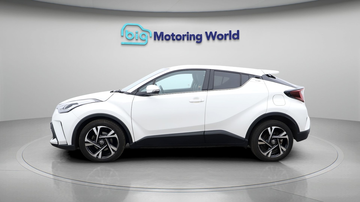 Used Toyota C-HR 2022 for sale - 77381153: Photo 4