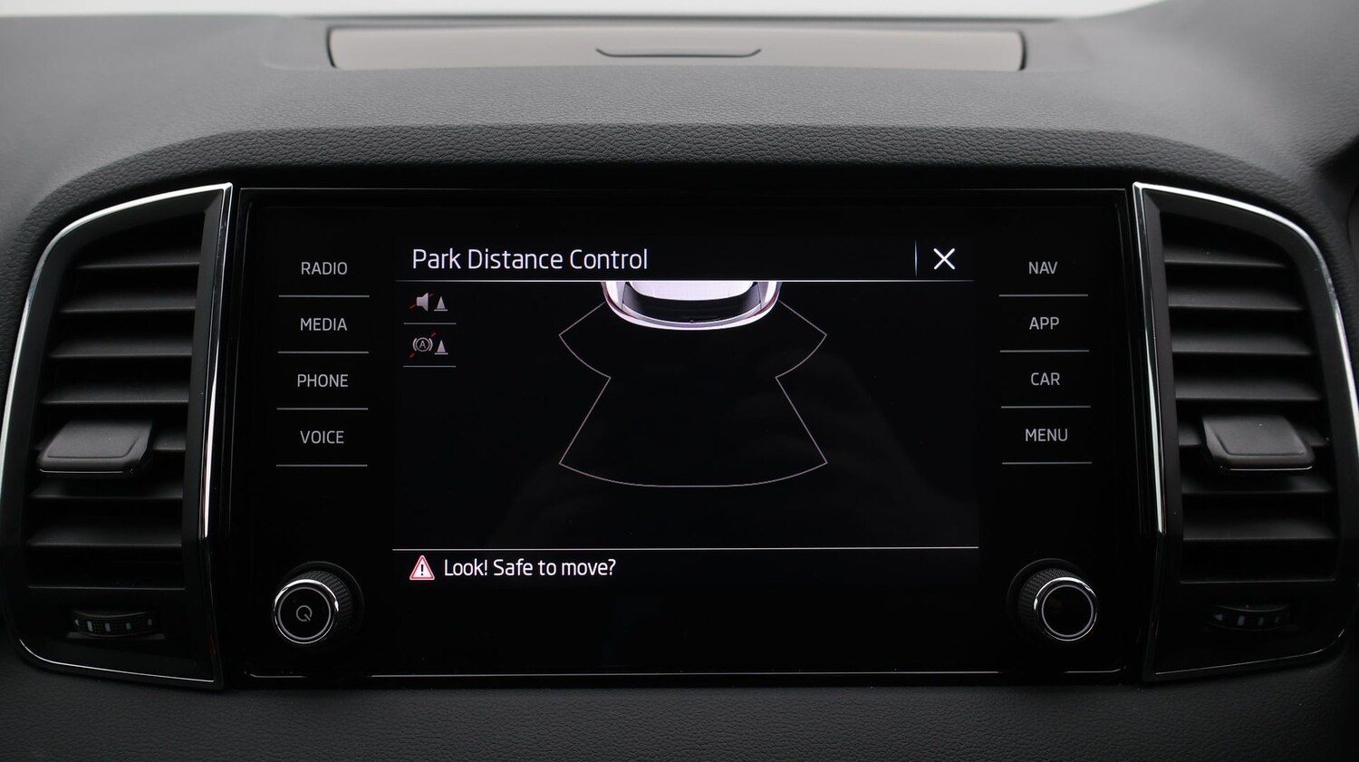 Used Skoda Karoq 2024 for sale - 77403801: Photo 23