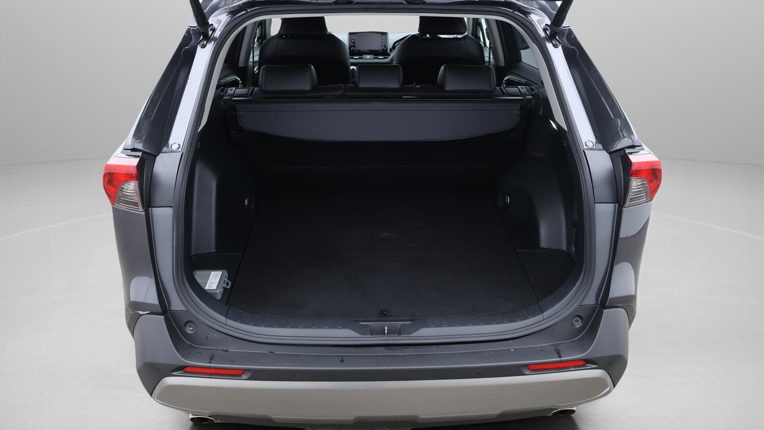 Used Toyota RAV4 for sale - 76702340: Photo 18