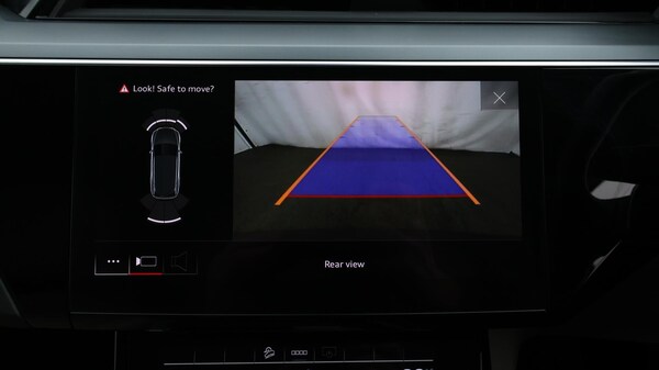 Used Audi e-tron 2021 for sale - 76199641: Photo 25