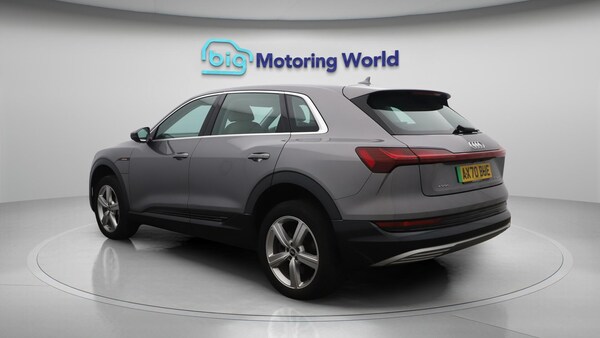 Used Audi e-tron 2021 for sale - 76199641: Photo 6