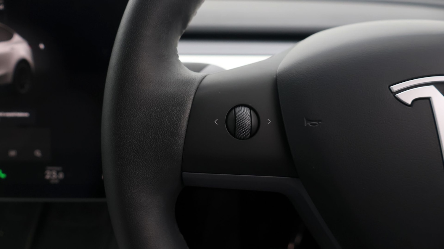 Used Tesla Model Y 2022 for sale - 77196419: Photo 26