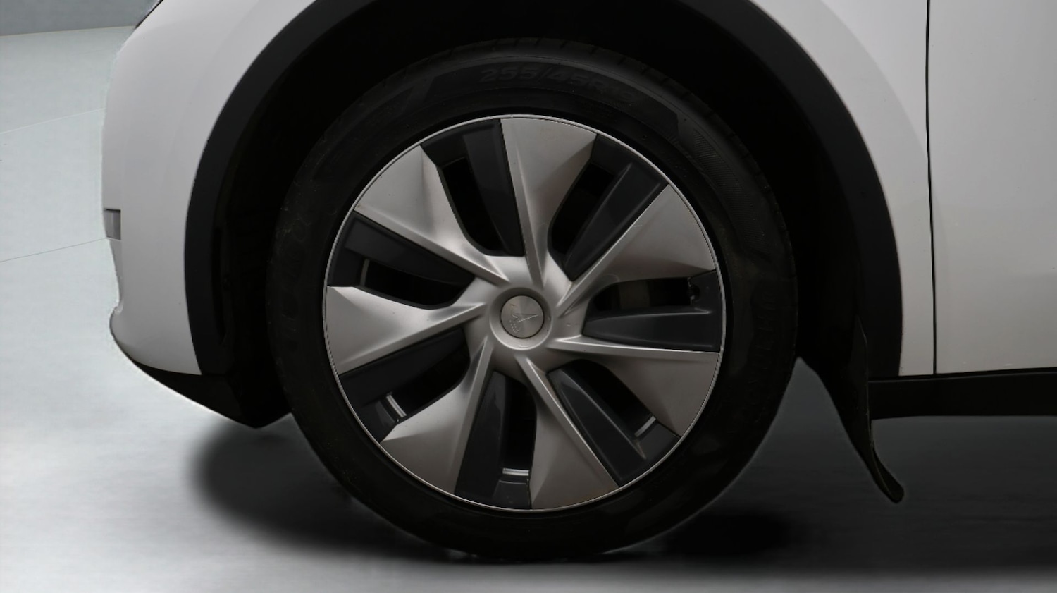 Used Tesla Model Y 2023 for sale - 77220391: Photo 18