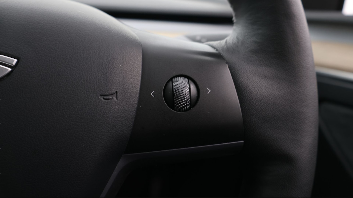 Used Tesla Model Y 2023 for sale - 77220391: Photo 25