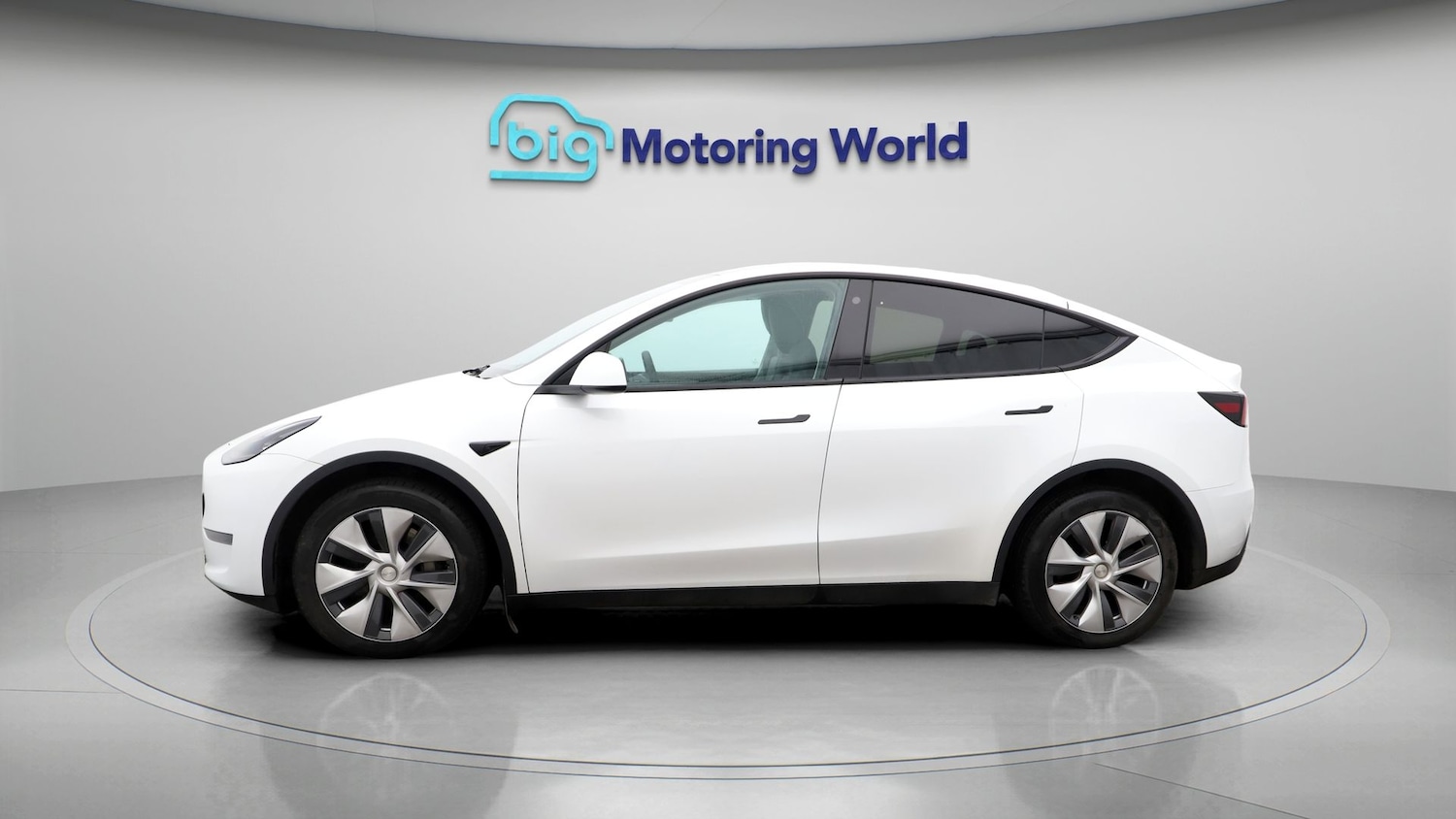 Used Tesla Model Y 2023 for sale - 77220391: Photo 4