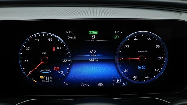 Used Mercedes-Benz EQC 2022 for sale - 76200492: Photo 11