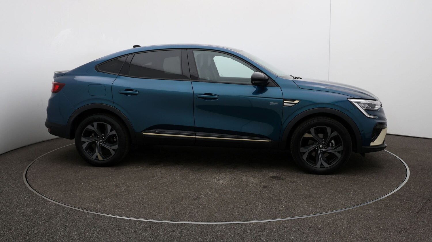 Used Renault Arkana 2023 for sale - 76811988: Photo 38