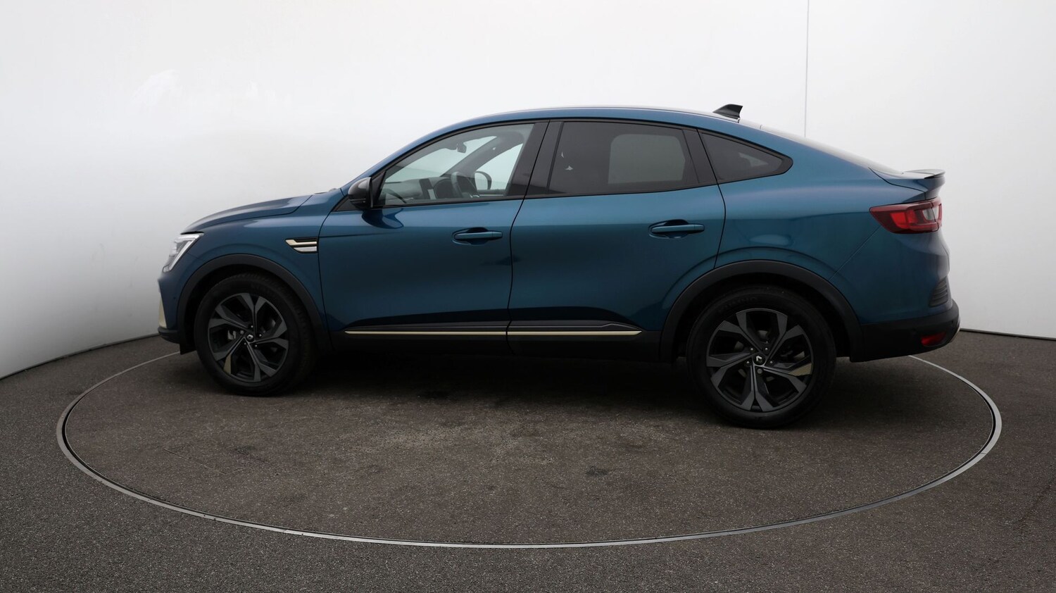 Used Renault Arkana 2023 for sale - 76811988: Photo 48