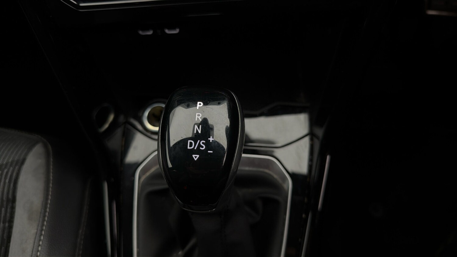 Used Volkswagen T-Roc 2023 for sale - 78150477: Photo 24