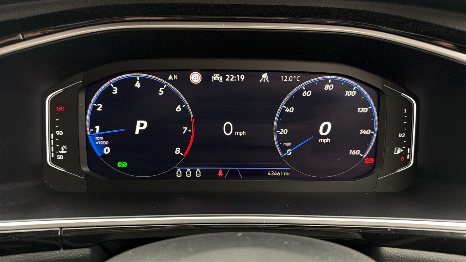 Used Volkswagen T-Roc 2023 for sale - 78150477: Photo 26