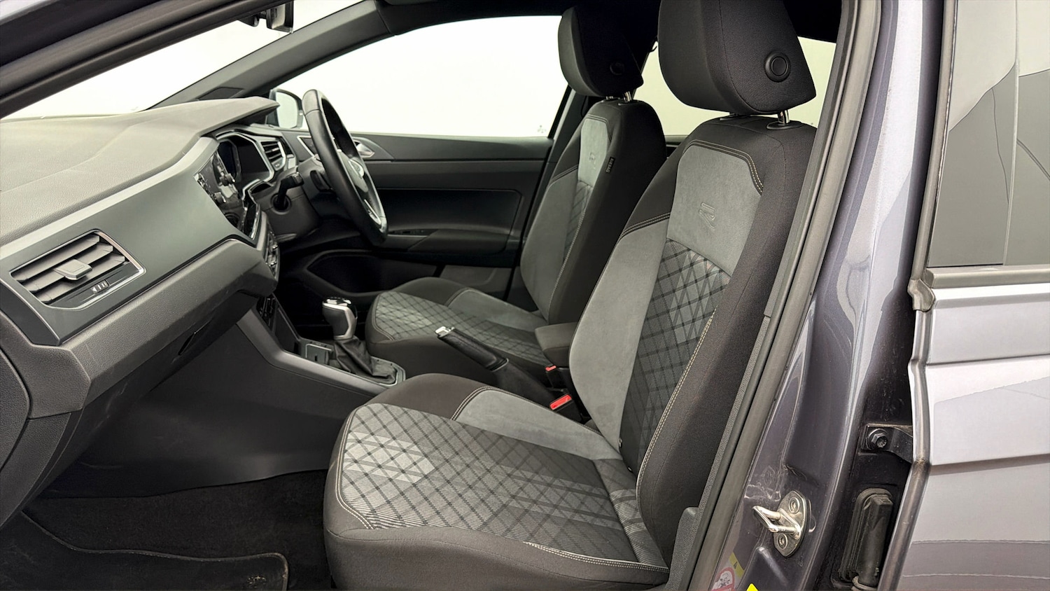 Used Volkswagen Polo 2022 for sale - 77945853: Photo 13