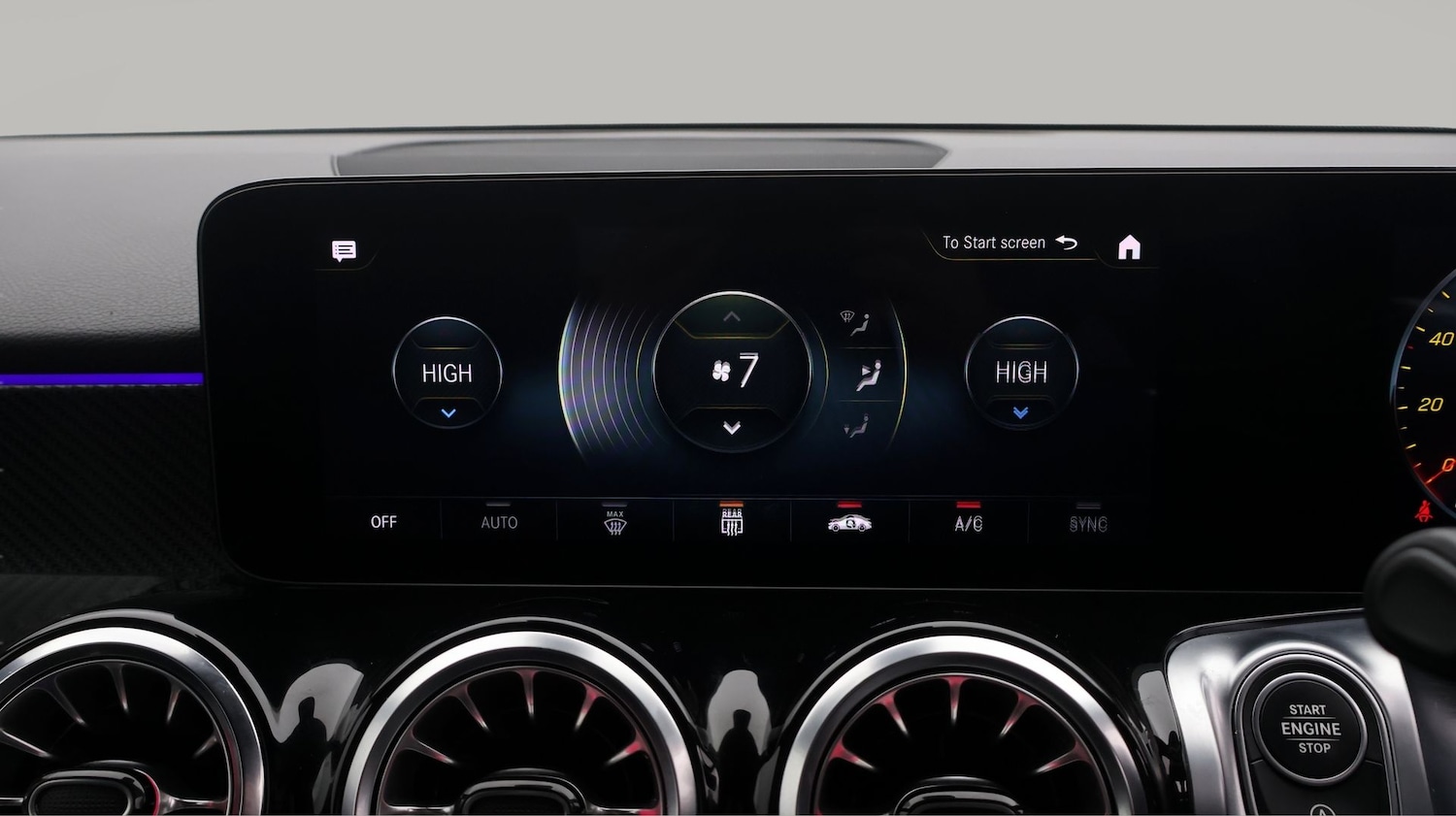 Used Mercedes-Benz GLB 2023 for sale - 77181420: Photo 12