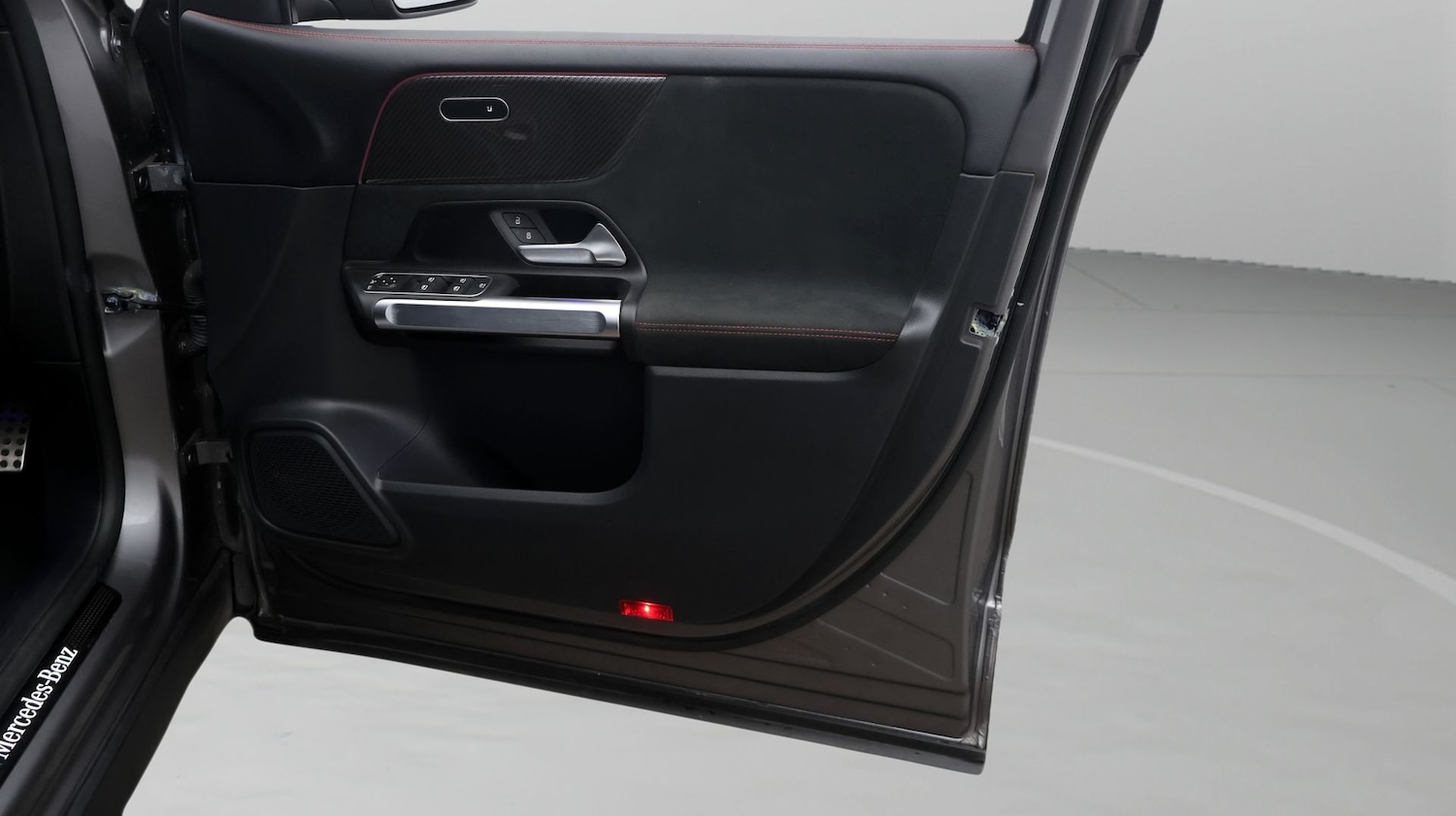 Used Mercedes-Benz GLB 2023 for sale - 77181420: Photo 15