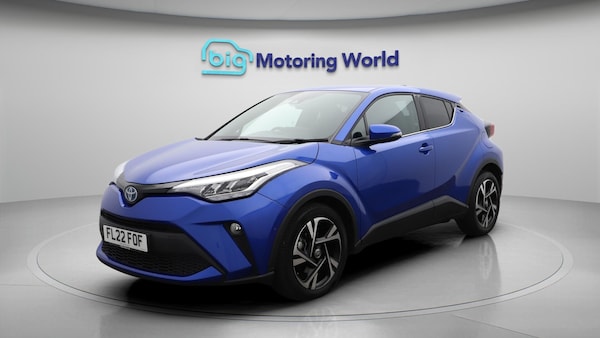 Used Toyota C-HR 2022 for sale - 76108659: Photo 4