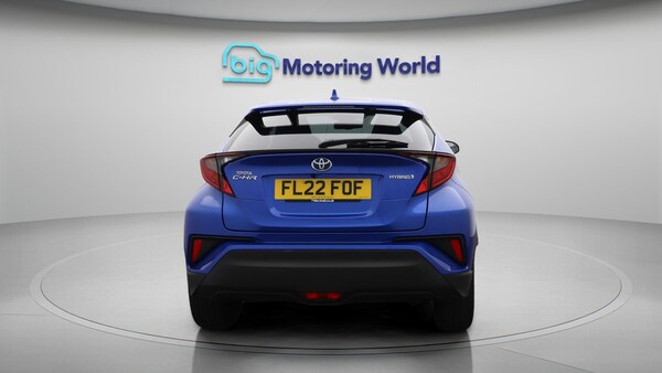 Used Toyota C-HR 2022 for sale - 76108659: Photo 7