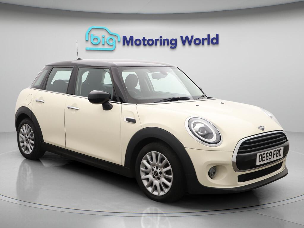Used MINI Hatch 2019 for sale - 76634073: Photo 1