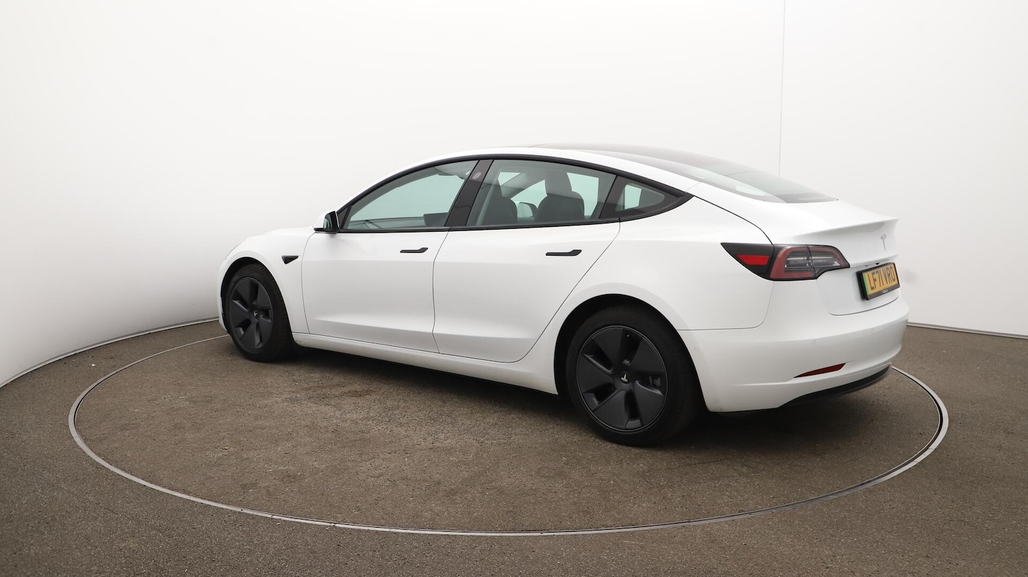 Used Tesla Model 3 2021 for sale - 76084756: Photo 36