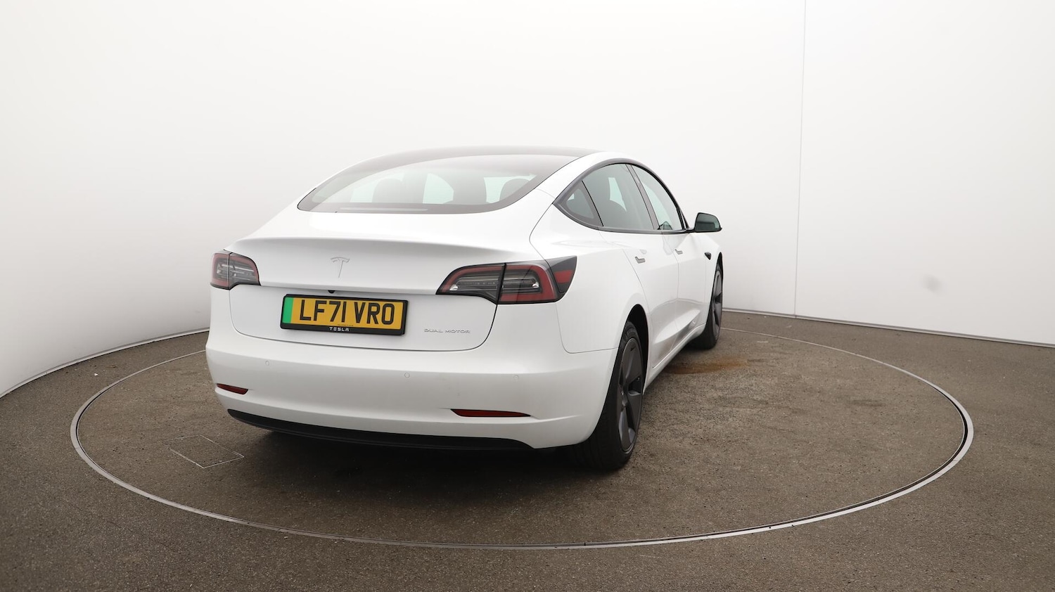 Used Tesla Model 3 2021 for sale - 76084756: Photo 57