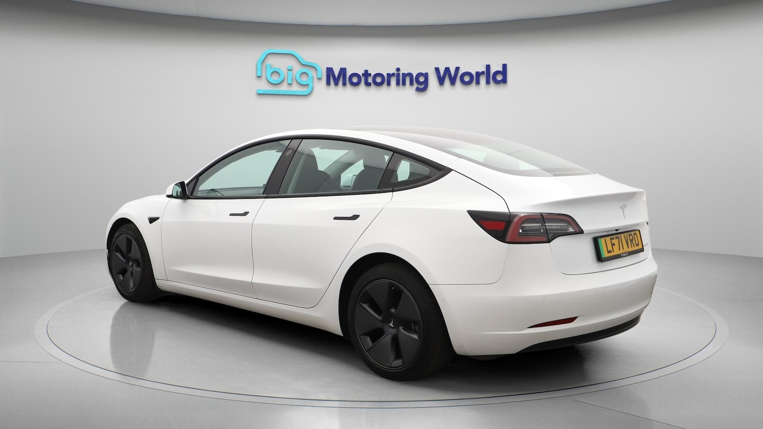 Used Tesla Model 3 2021 for sale - 76084756: Photo 6