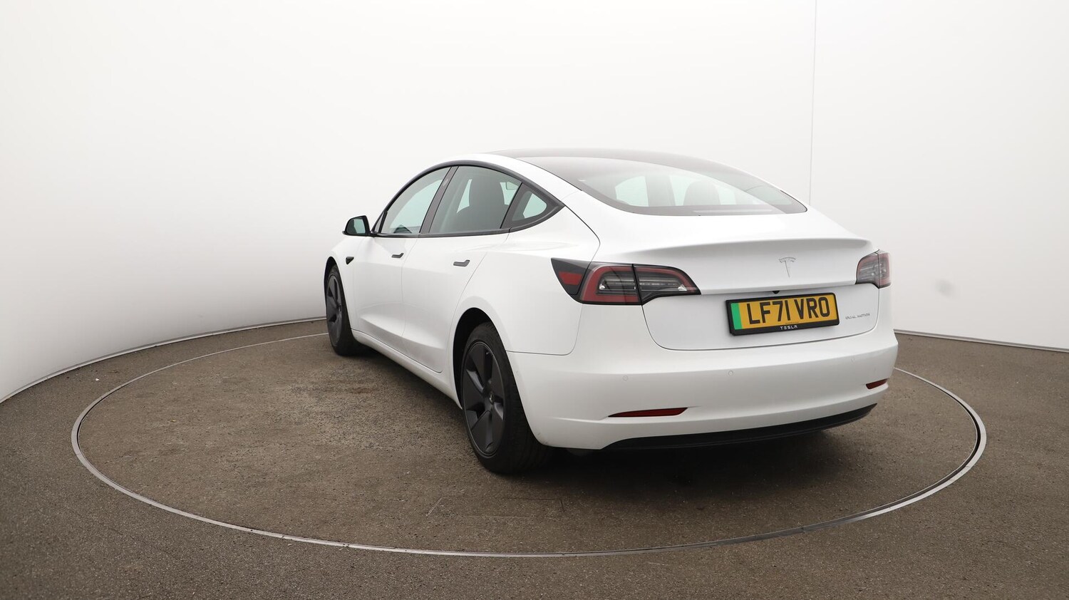Used Tesla Model 3 2021 for sale - 76084756: Photo 62