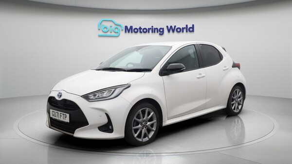 Used Toyota Yaris 2021 for sale - 76337805: Photo 4