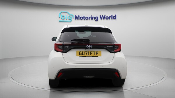 Used Toyota Yaris 2021 for sale - 76337805: Photo 7