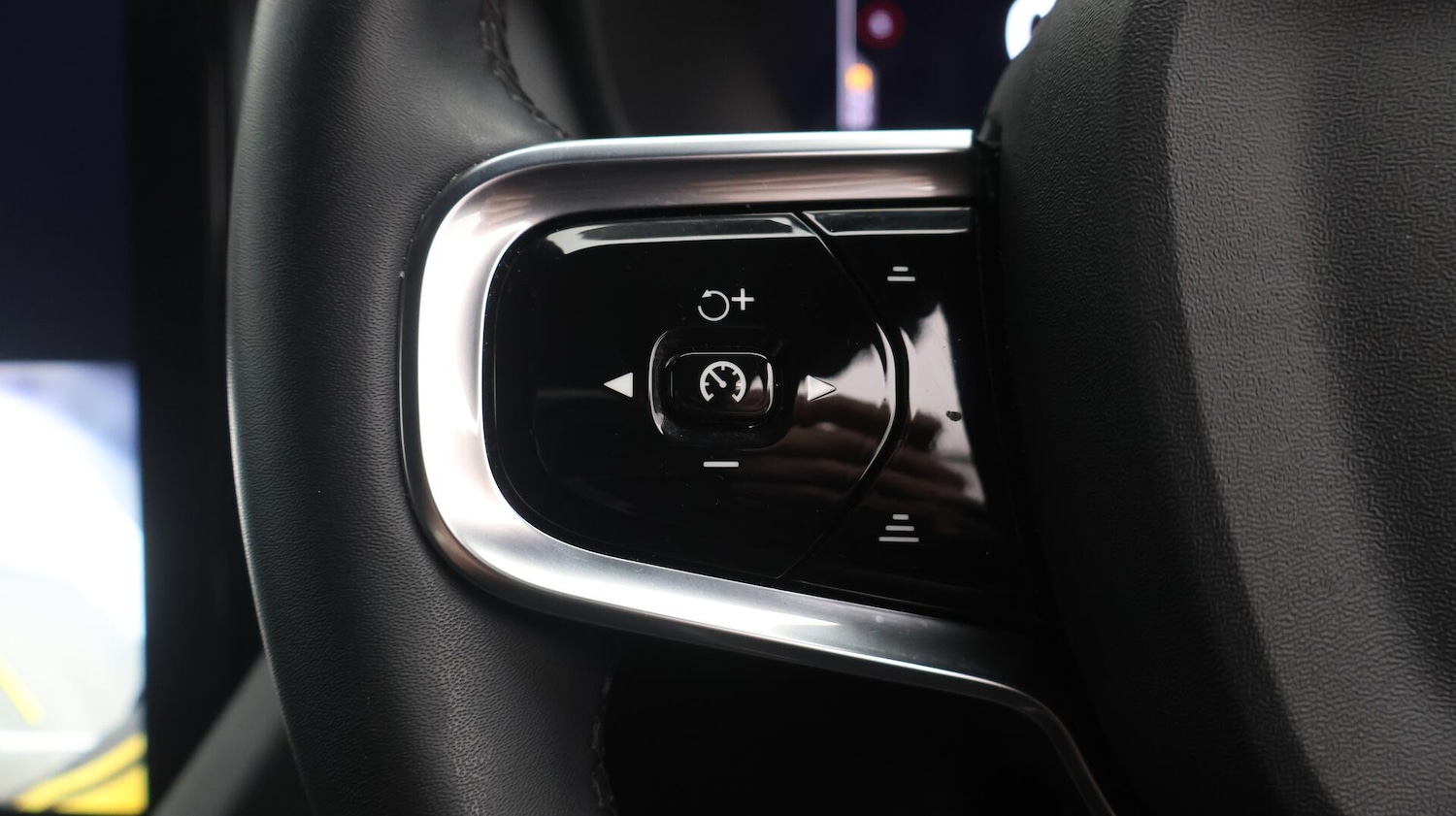 Used Polestar Polestar 2 2023 for sale - 76644599: Photo 25