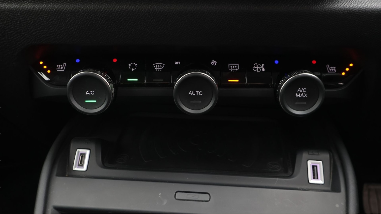 Used Citroen e-C4 2022 for sale - 77639523: Photo 12