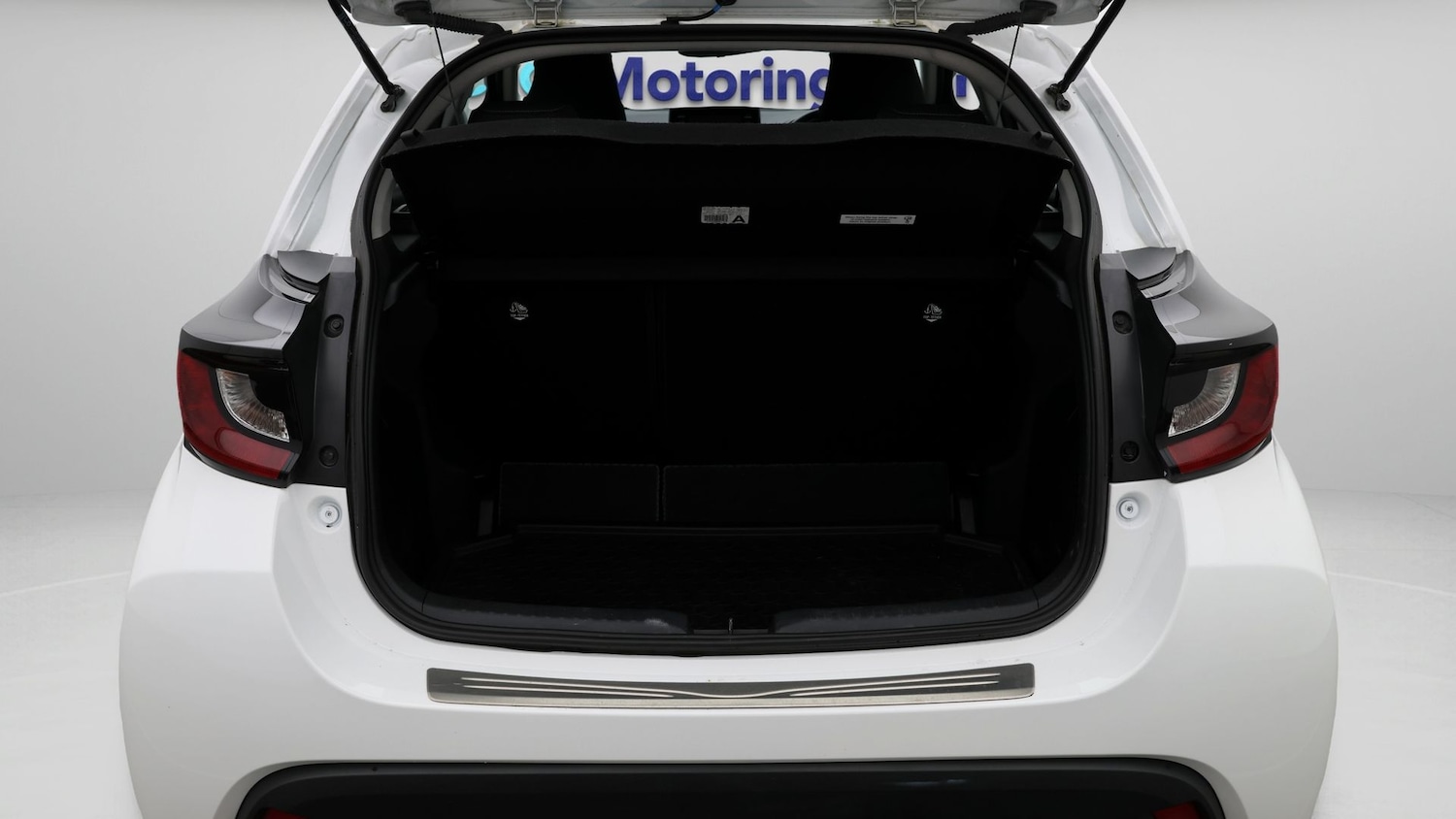 Used Toyota Yaris 2022 for sale - 77532187: Photo 17