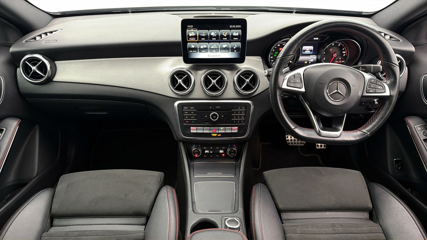 Used Mercedes-Benz GLA 2019 for sale - 77984985: Photo 12